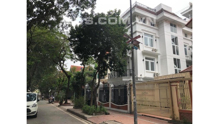 Bán Gấp biệt thự  Lão Thành Cách Mạng, 180m, 50 Tỷ, chủ nhà gửi Bank.